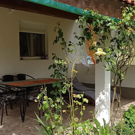 House Adriana Holiday home